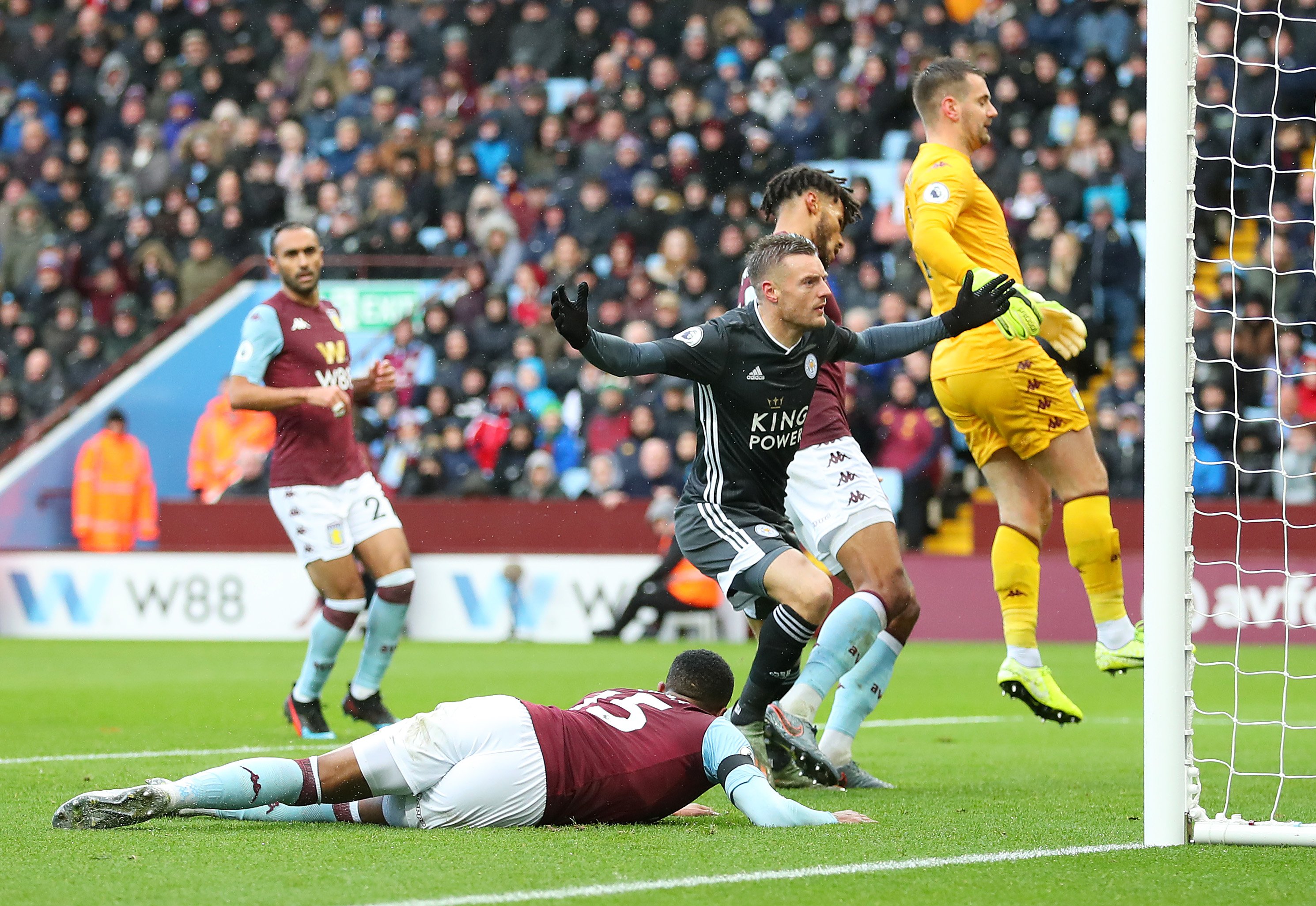 若球员在下 若球员在下